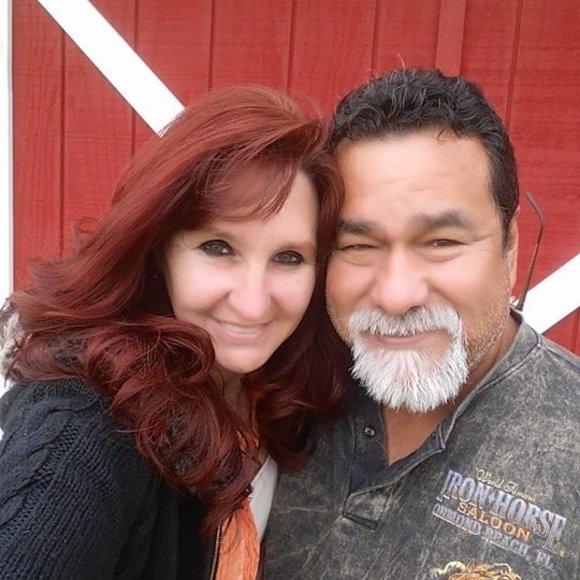 Meet your Posher, Beth - Picture 1 of 1